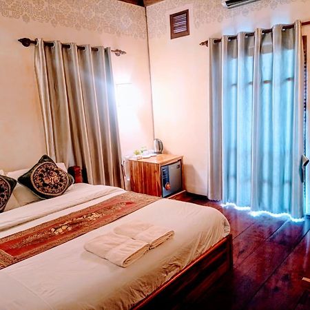לואנג פרבאנג Ireenkevin Guesthouse מראה חיצוני תמונה