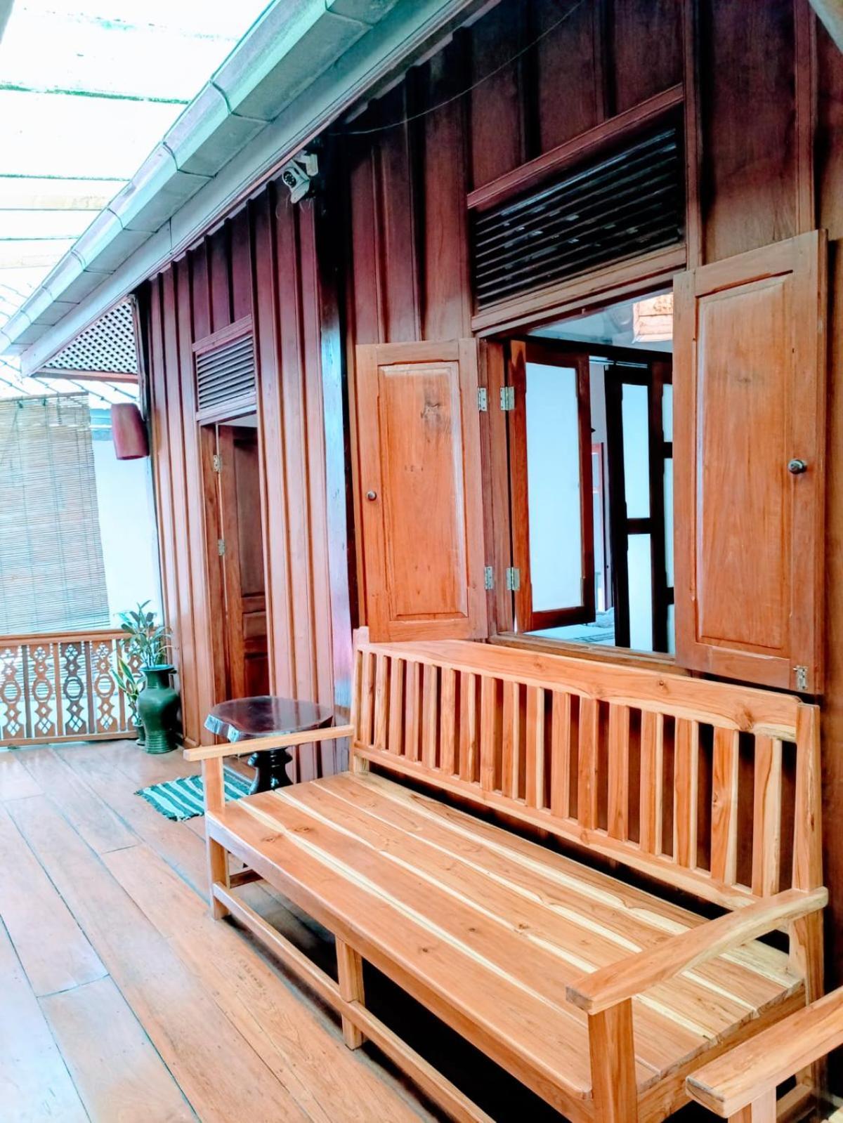לואנג פרבאנג Ireenkevin Guesthouse מראה חיצוני תמונה