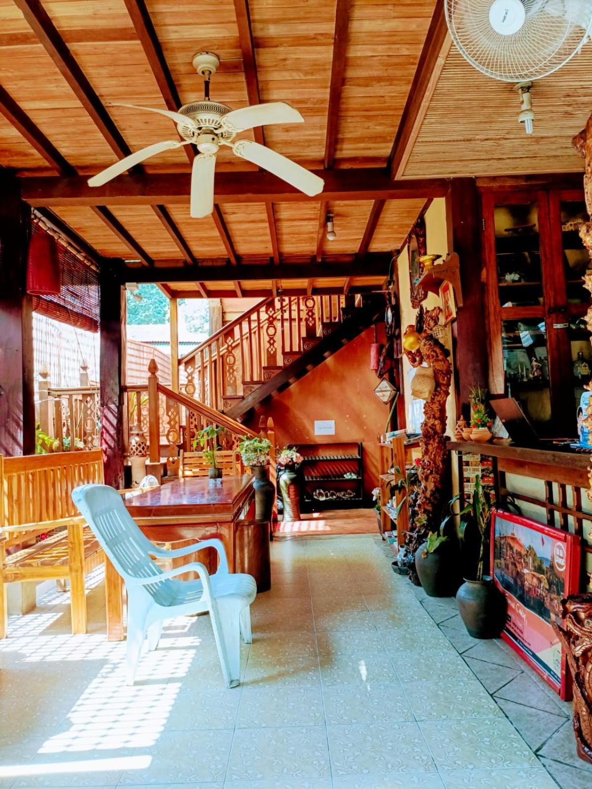לואנג פרבאנג Ireenkevin Guesthouse מראה חיצוני תמונה