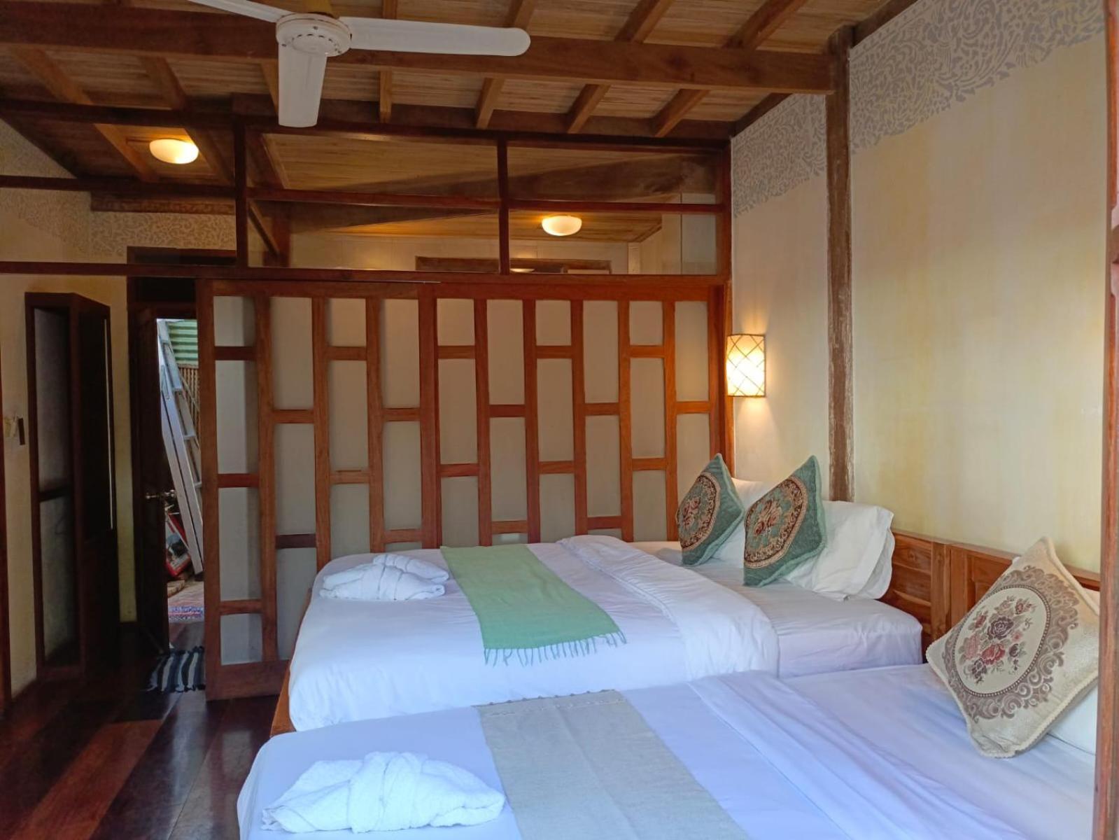 לואנג פרבאנג Ireenkevin Guesthouse מראה חיצוני תמונה